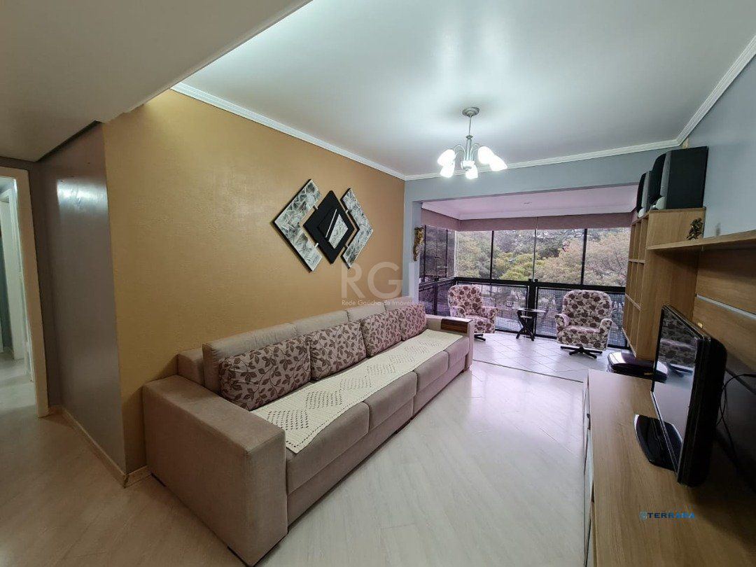 Apartamento para Venda - 94.67m², 3 dormitórios, sendo 1 suites, 1 vaga - Menino Deus