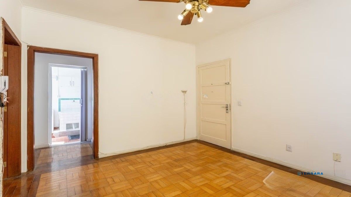 Apartamento no Condomínio Edifício Britania, 1 quarto, à venda, 45 m², Centro Histórico - Porto Alegre — foto 2
