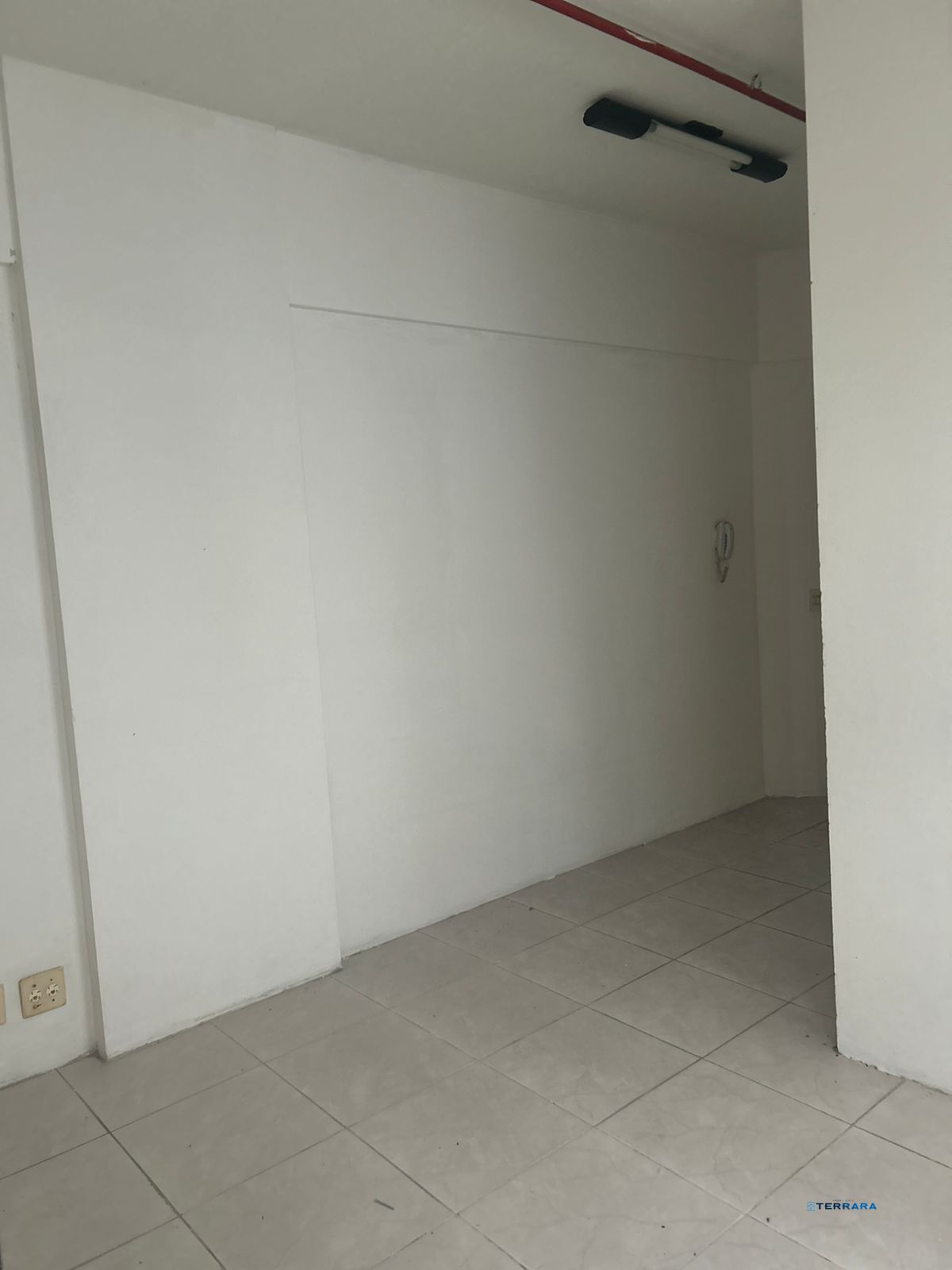 Sala Comercial, 1 sala, à venda, 28 m², Passo da Areia - Porto Alegre — foto 4
