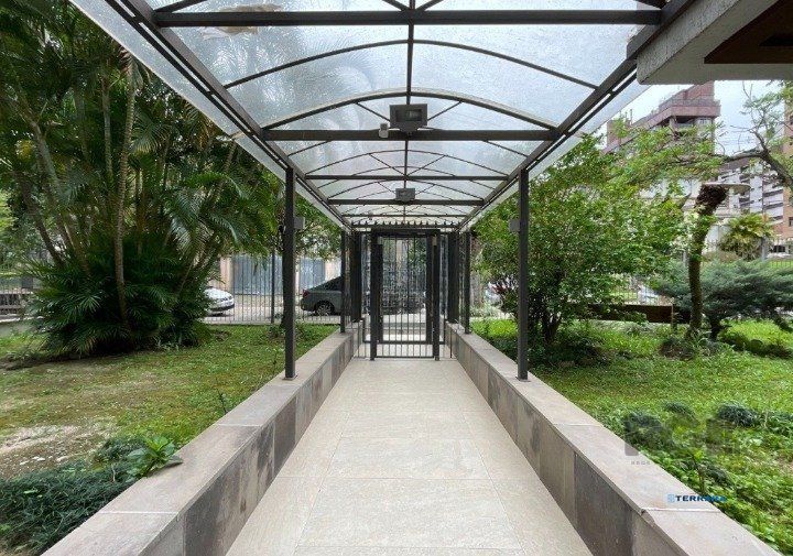Apartamento, 3 quartos, à venda, 133 m², Moinhos de Vento - Porto Alegre — foto 2