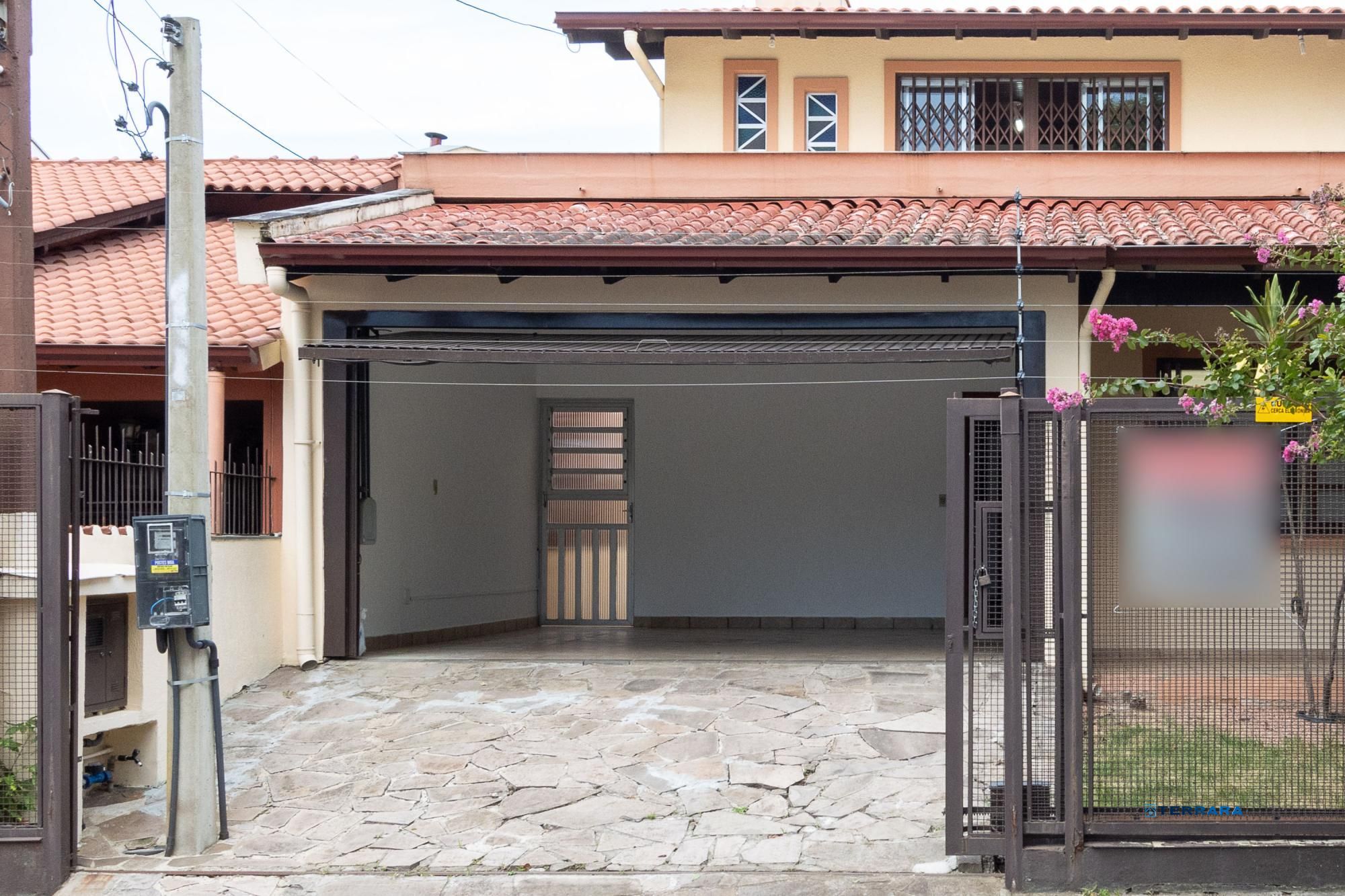 CASA RESIDENCIAL 04 DORMITÓRIOS | CAVALHADA