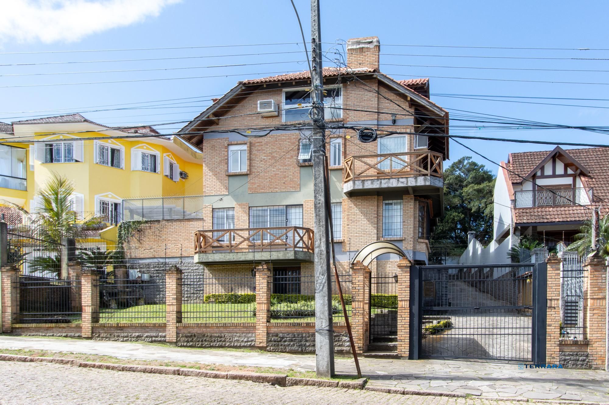 Casa de Condomínio 3 quartos à venda, 296m², Jardim Isabel - Porto Alegre