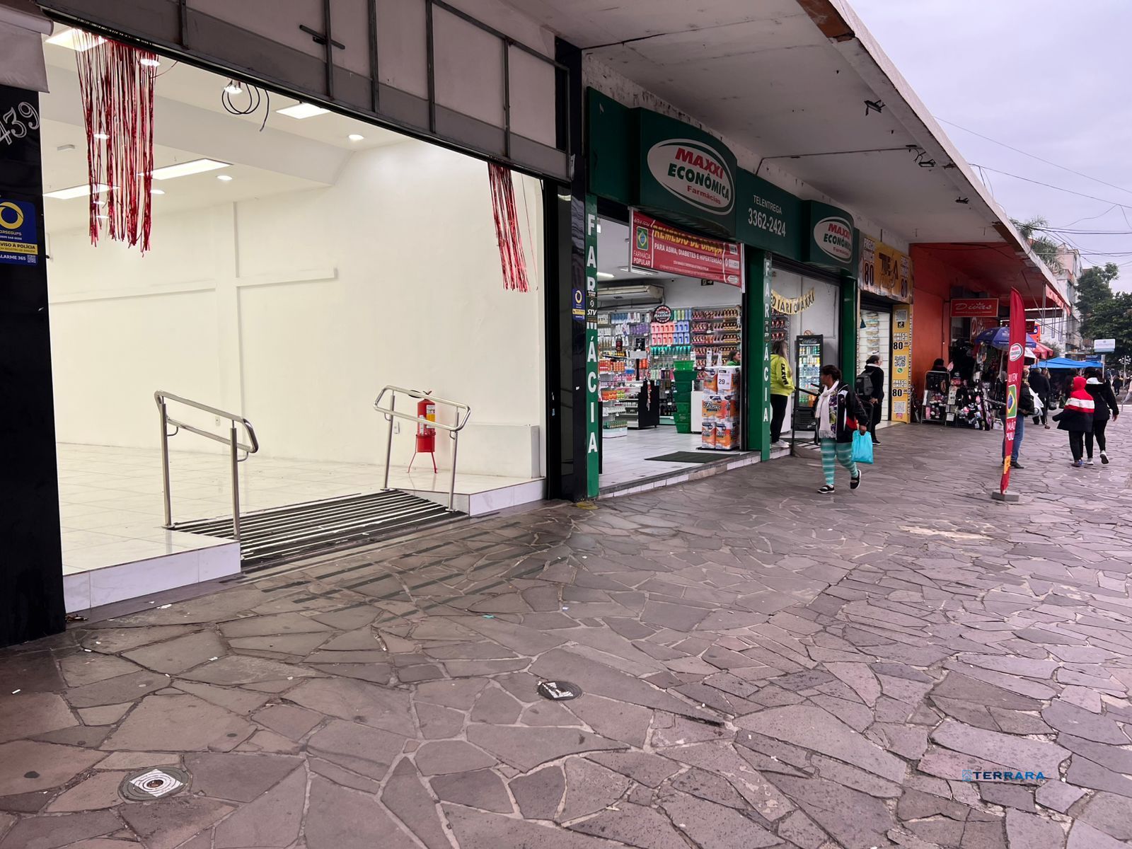 Loja, à venda, 202 m², Cristo Redentor - Porto Alegre — foto 2