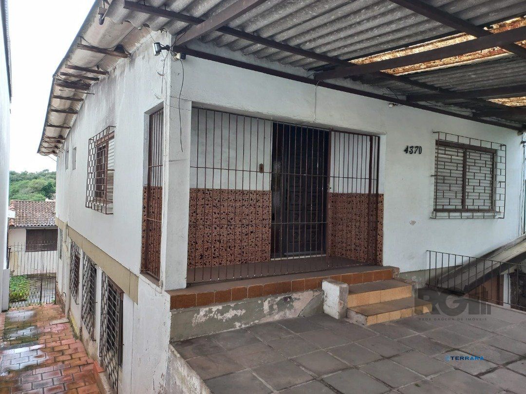 Casa 3 quartos à venda, 150m², Cavalhada - Porto Alegre