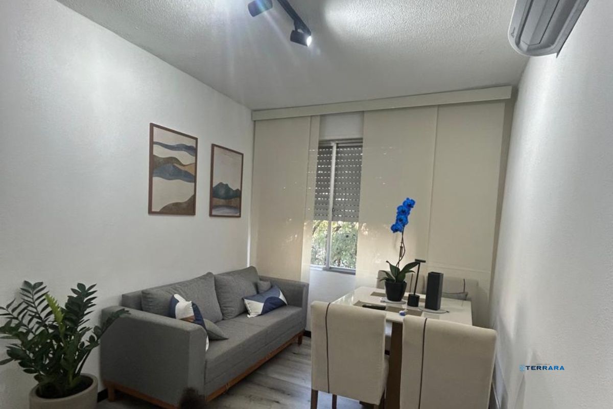 Apartamento com 2 quartos, no bairro Cavalhada