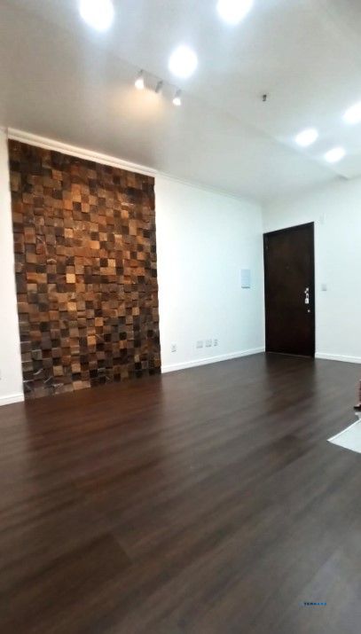 Sala Comercial  com 20,83m²  no Shopping Cavalhada