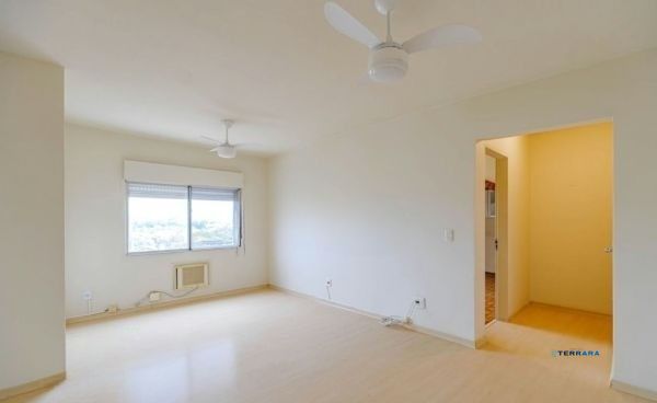 Apartamento, 2 quartos, à venda, 83 m², Medianeira - Porto Alegre — foto 2