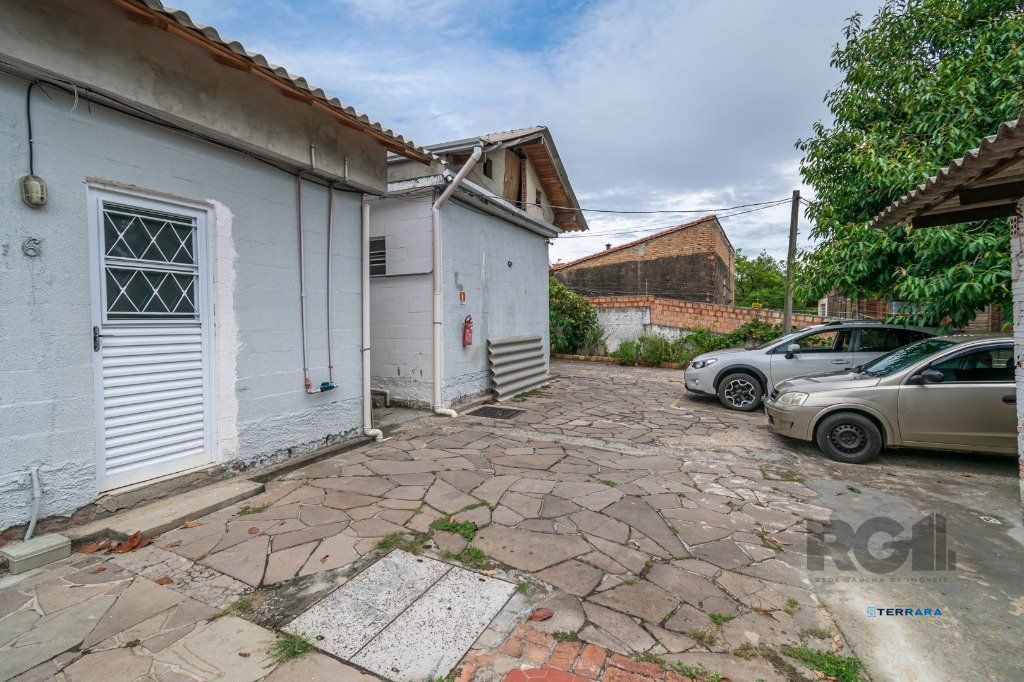 Prédio Comercial à venda, 403m², Santo Antônio - Porto Alegre
