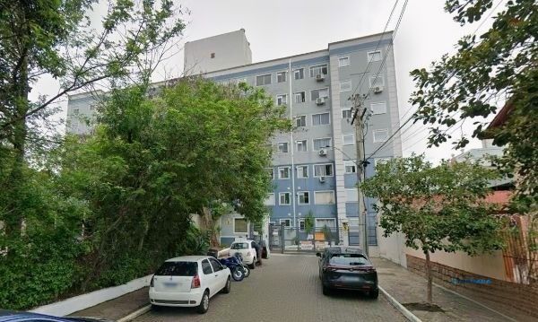 Apartamento no bairro Nonoai de 2 dormitórios e vaga