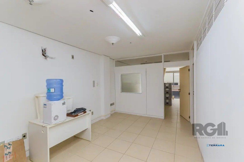 Sala Comercial, à venda, 80 m², Centro Histórico - Porto Alegre — foto 3