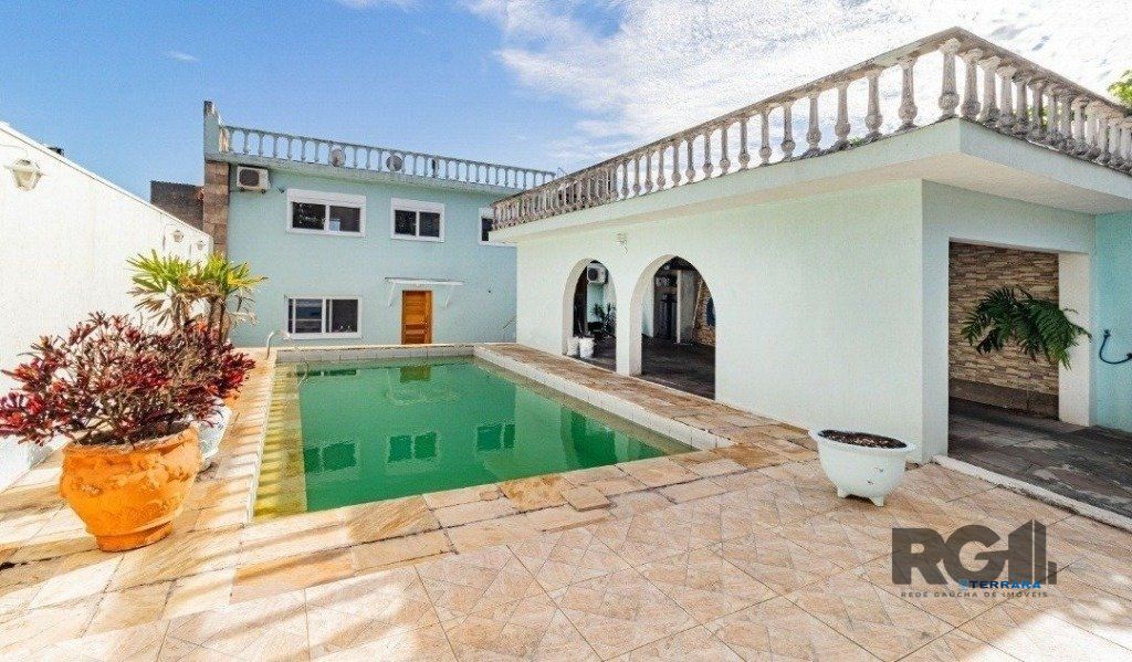 Casa 4 quartos à venda, 140m², Chácara das Pedras - Porto Alegre