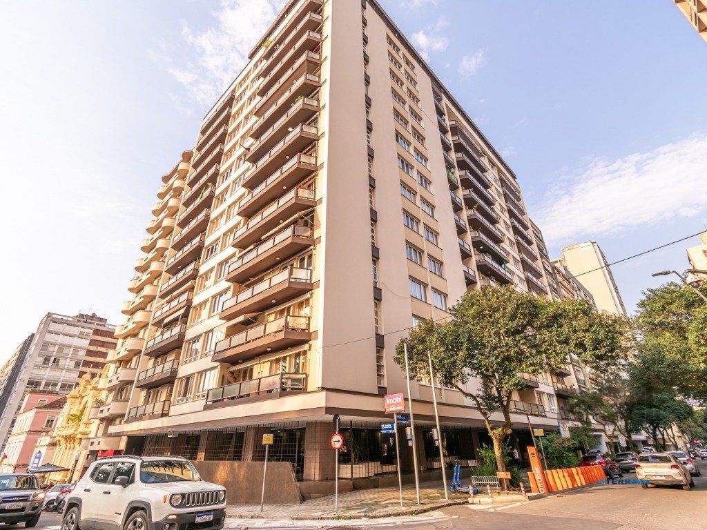 Apartamento para Venda de 3 dormitórios 1 vaga - Centro Histórico