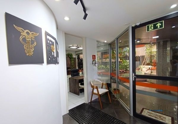 Sala Comercial, 4 salas, à venda, 226 m², Higienópolis - Porto Alegre — foto 2