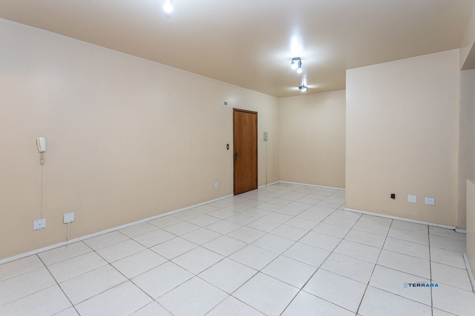 Sala Comercial, 1 sala, à venda, 54 m², Floresta - Porto Alegre — foto 5