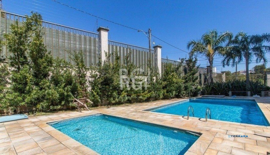 Apartamento de 2 dormitórios, vaga e infra