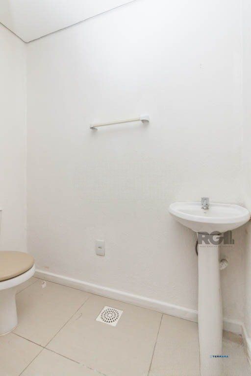 Sala Comercial, à venda, 32 m², São João - Porto Alegre — foto 3