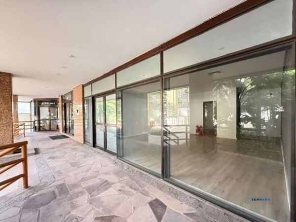 Loja, 1 sala, à venda, 68 m², Floresta - Porto Alegre — foto 2