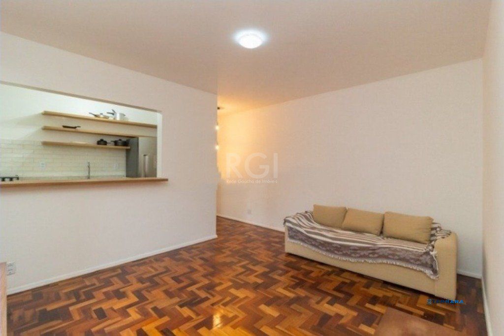 Apartamento no Petrópolis de 2 dormitórios