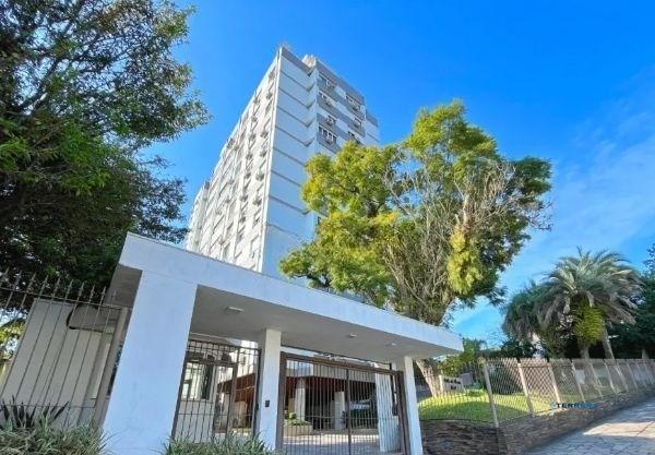 Apartamento no bairro Santa Tereza de 3 dormitórios e infra DESOCUPADO