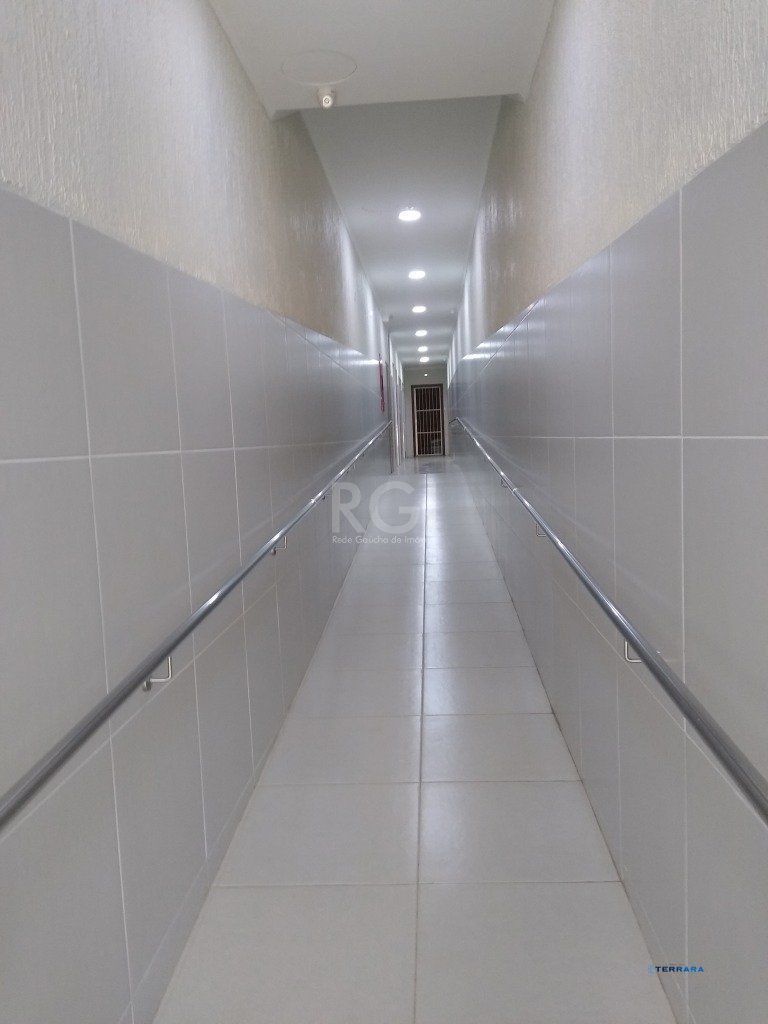 Apartamento, 1 quarto, à venda, 27 m², Floresta - Porto Alegre — foto 2