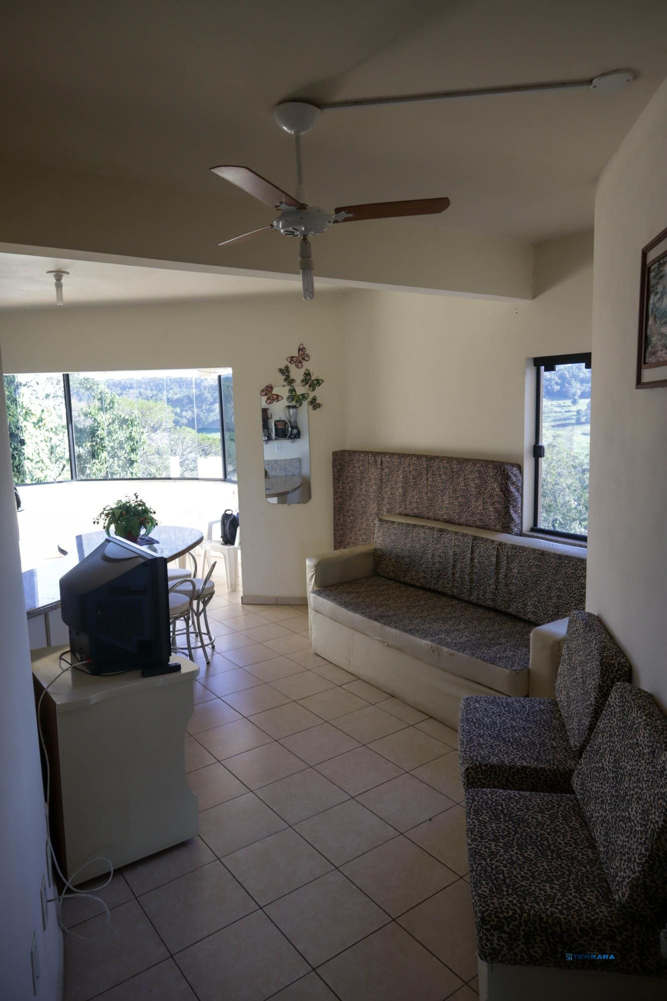 Prédio Comercial, 22 salas, à venda, 1.908 m², Centro - Piratuba — foto 2