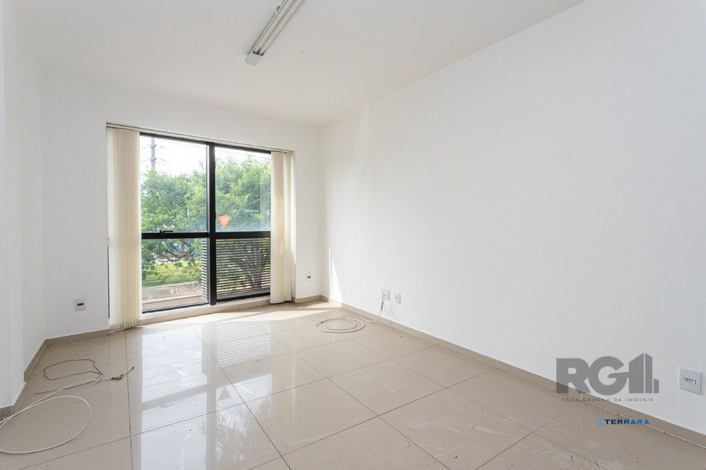 Sala comercial no Menino Deus