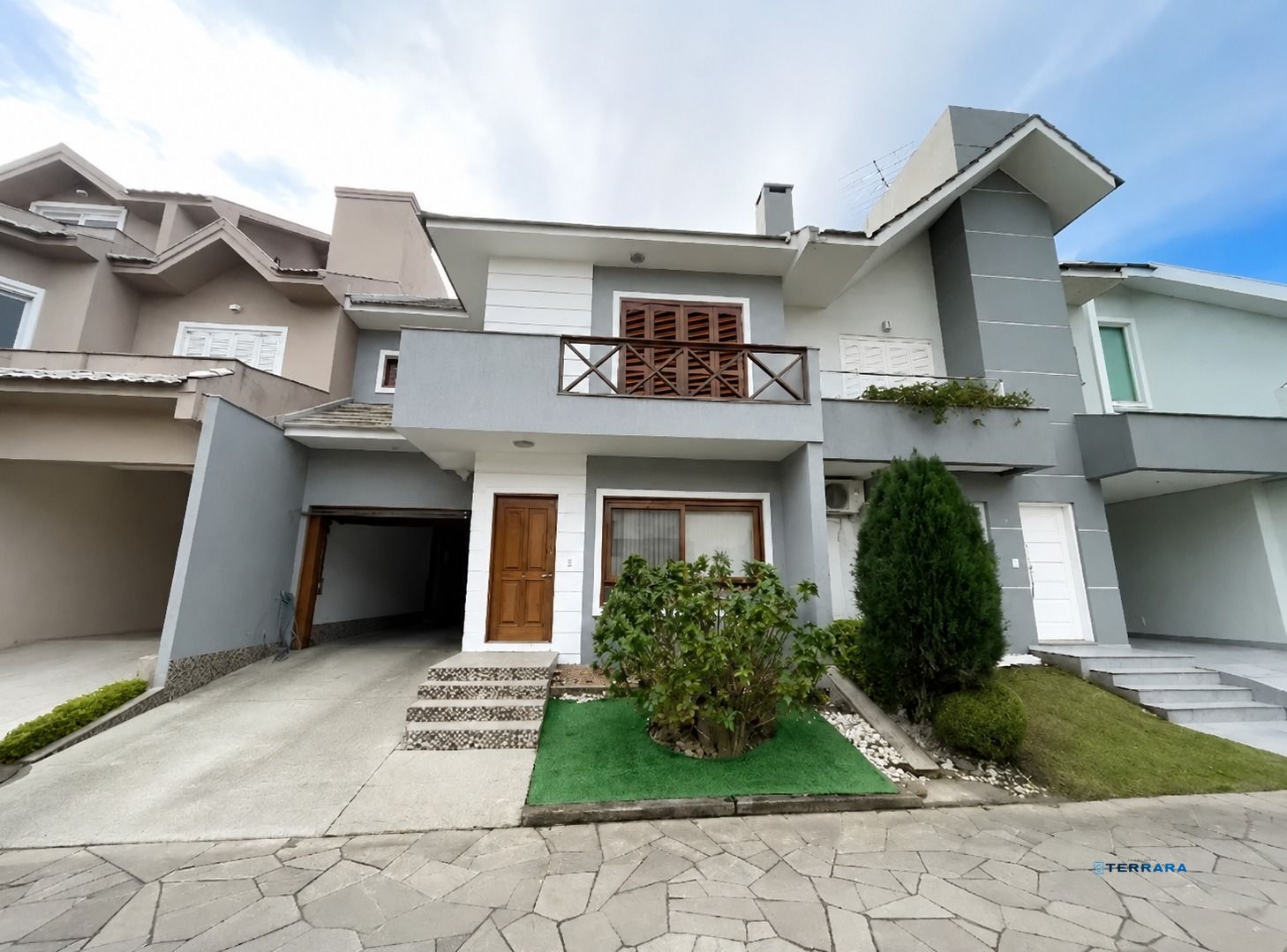 Casa de Condomínio 3 quartos à venda, 208m², Ecoville - Porto Alegre