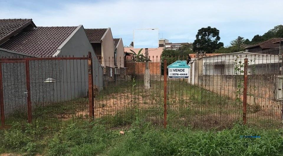 Terreno 570 m² no Centro da Vila Nova