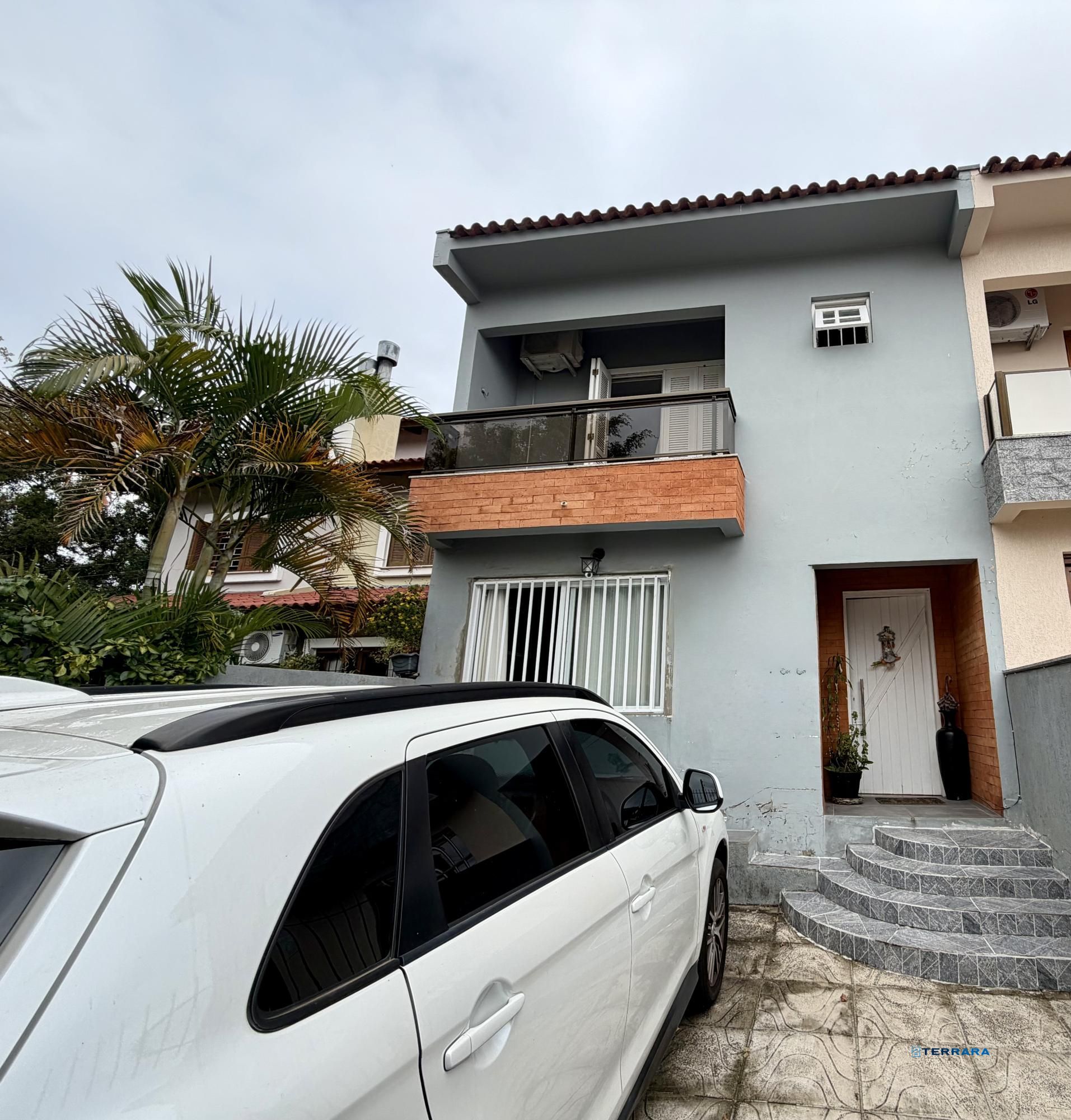 Casa 4 quartos à venda, 135m², Serraria - Porto Alegre