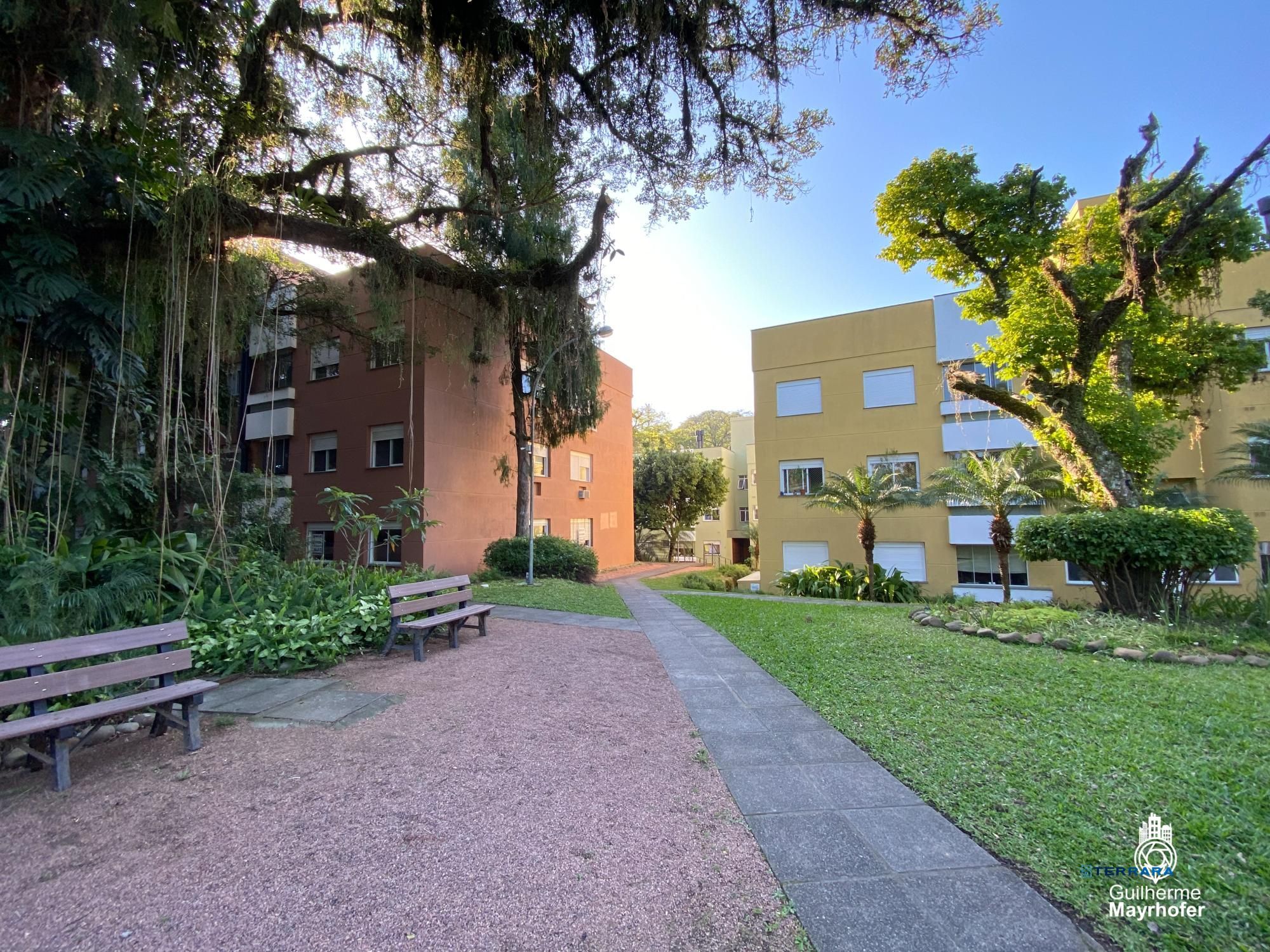 Excelente  apartamento com 3 dormitórios c/ 88m² no Bairro Guarujá.