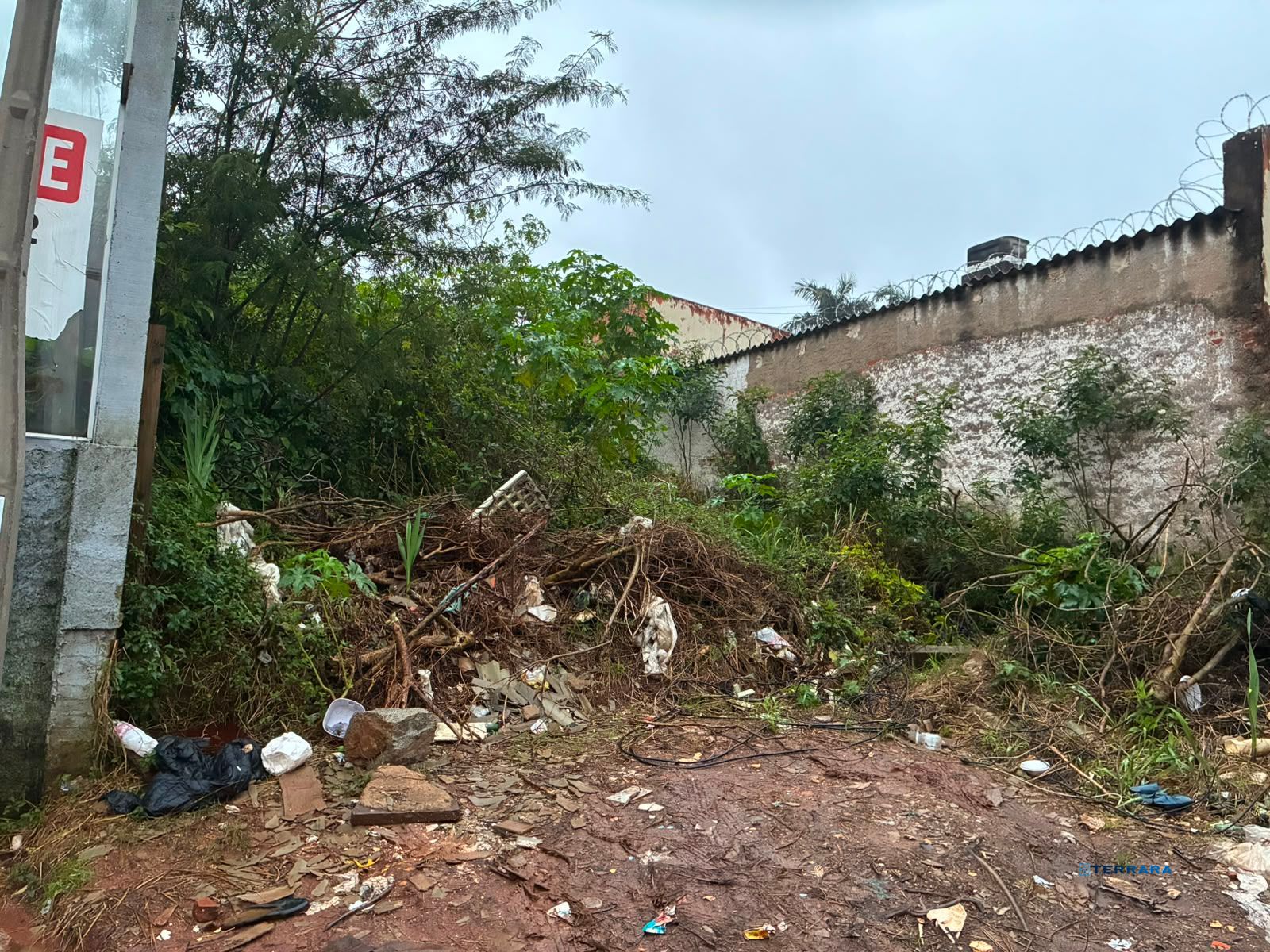OTIMO TERRENO NA ZONA NORTE COM 292M2