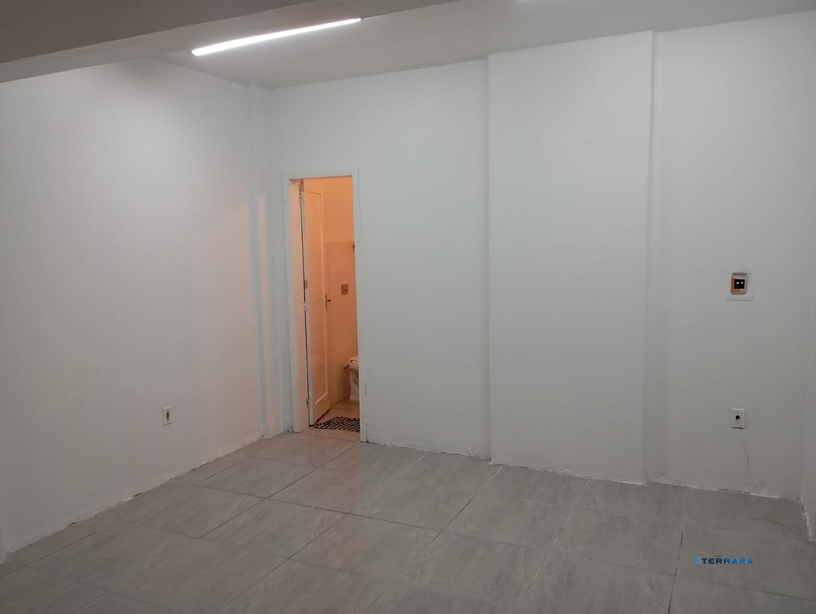 Sala Comercial, 1 sala, à venda, 24 m², Centro Histórico - Porto Alegre — foto 3