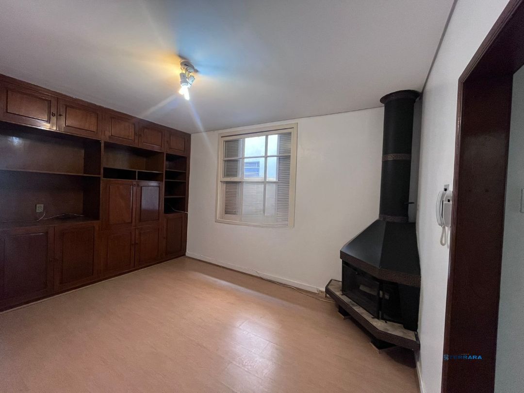 Apartamento a venda Bairro Floresta / 3 Dorm.