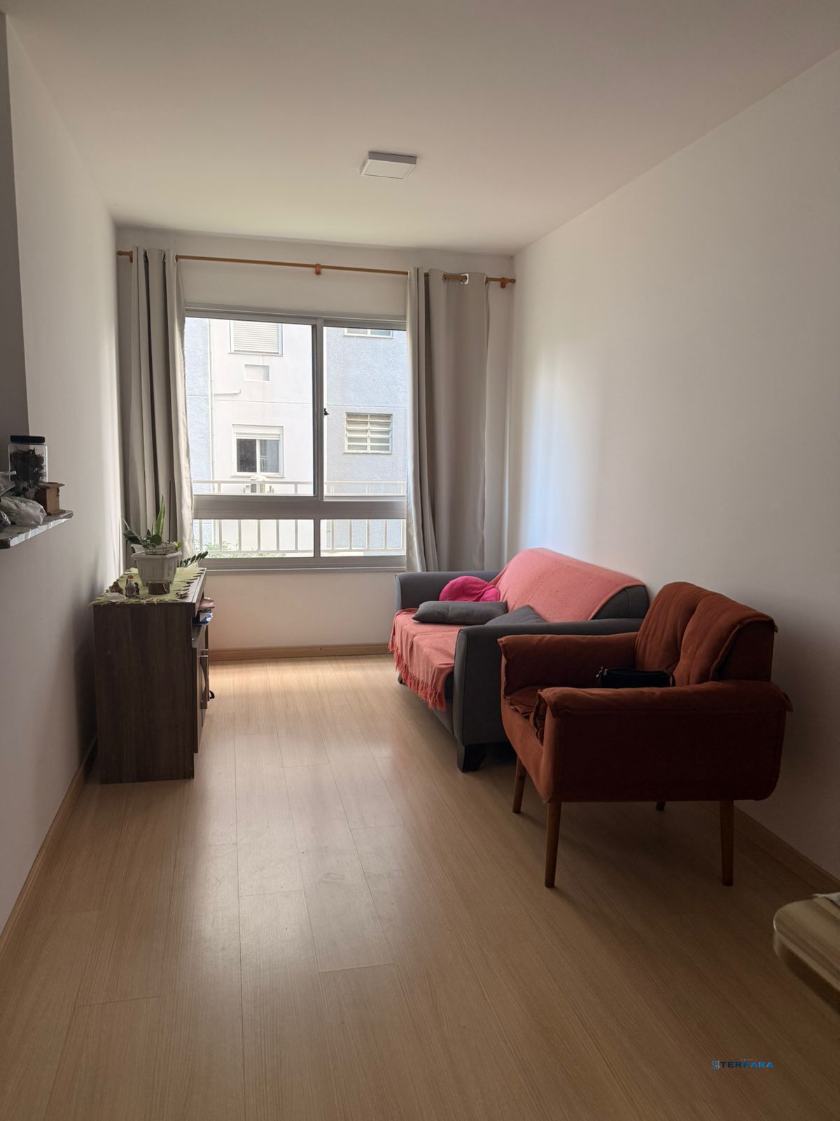 Apartamento Semi Mobiliado com Infraestrutura de Clube e Portaria 24h