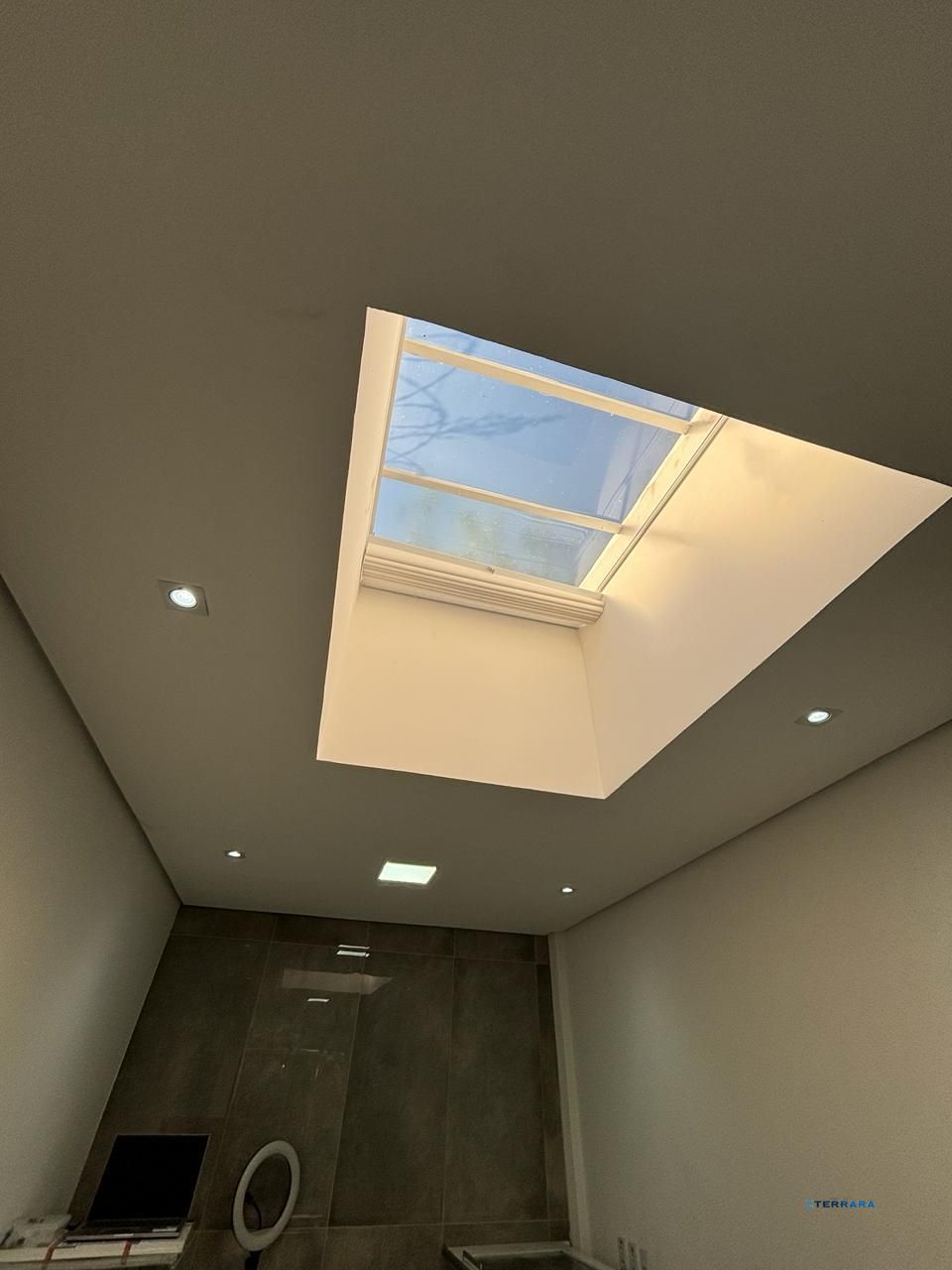 Sala Comercial, 2 salas, à venda, 62 m², Floresta - Porto Alegre — foto 2