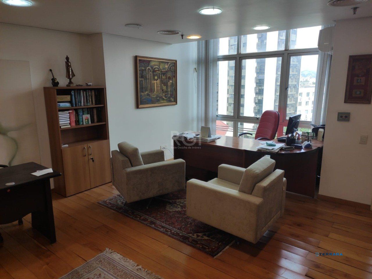 Sala Comercial, à venda, 33 m², Moinhos de Vento - Porto Alegre — foto 2