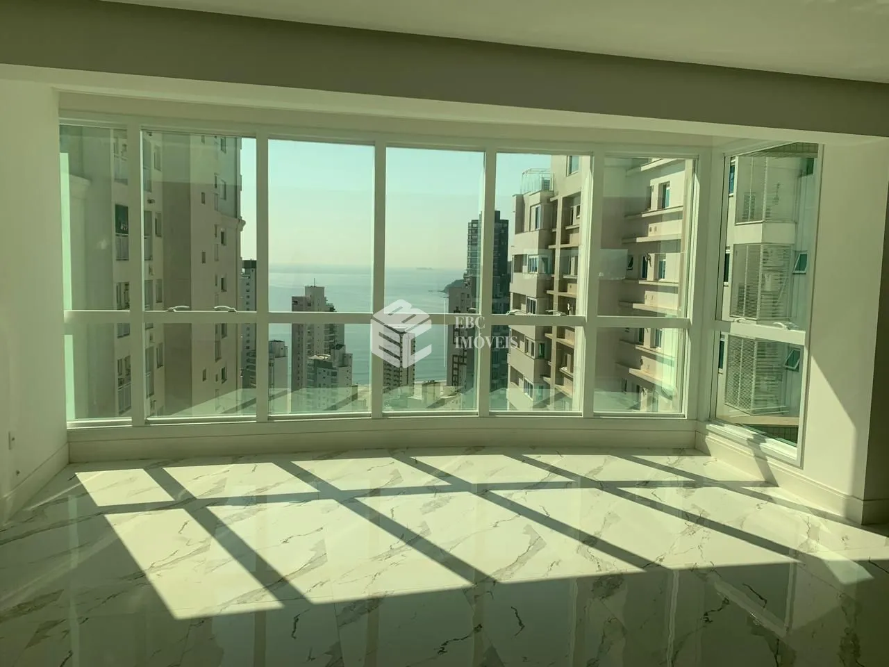 Apartamento à venda  no Centro - Balneário Camboriú, SC. Imóveis