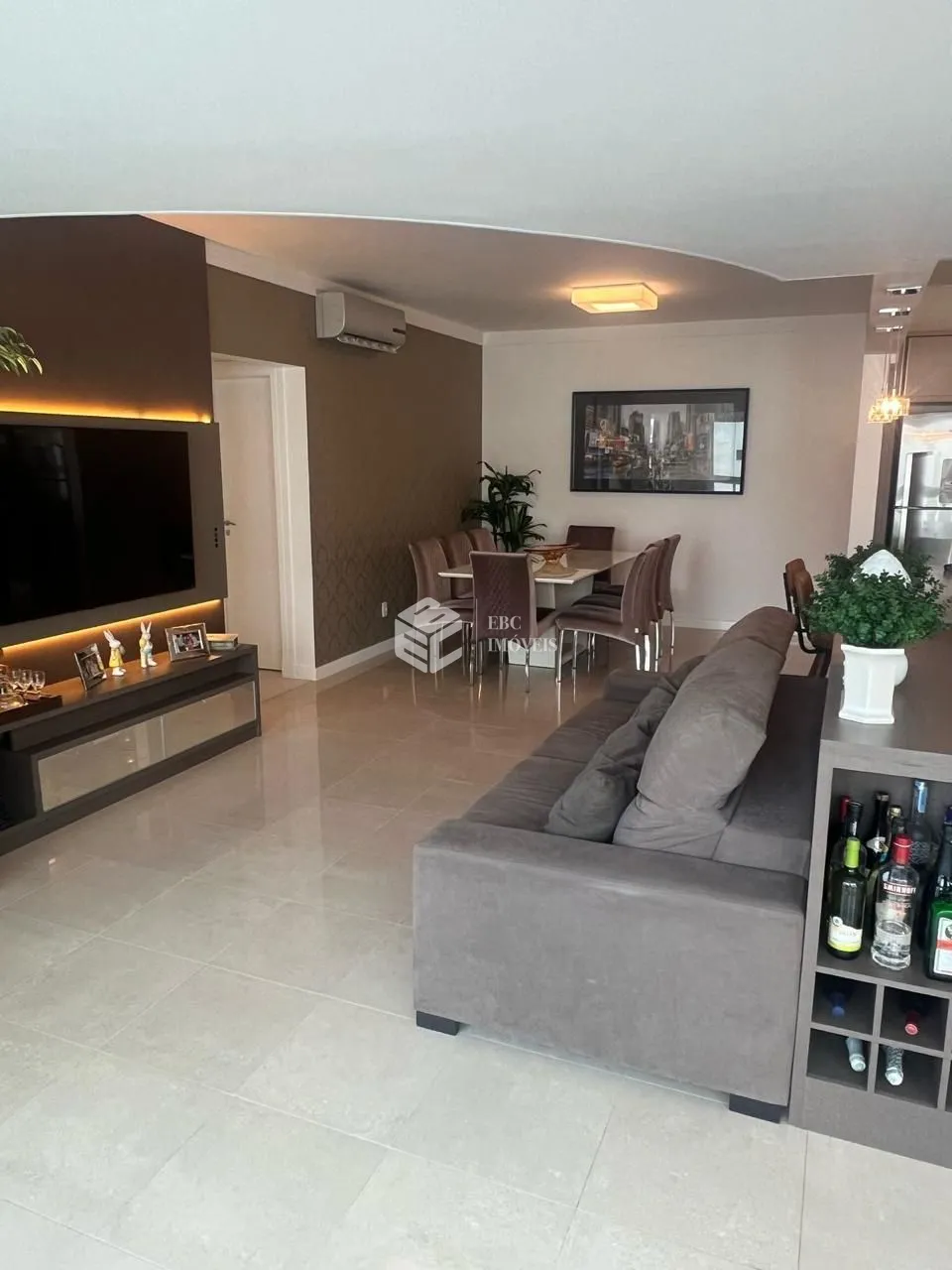 Apartamento com 3 Dormitórios à venda, 135 m² por R$ 4.000.000,00 Apartamento com 3 Dormitórios à venda, 135 m² por R$ 4.000.000,00