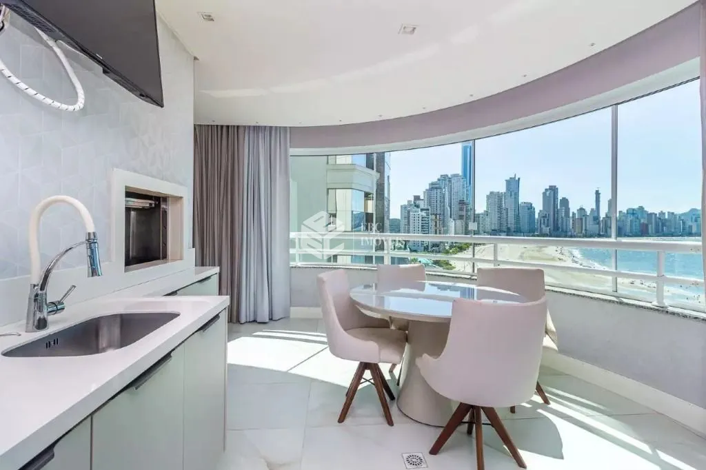 Apartamento com 3 Dormitórios à venda, 189 m² por R$ 8.500.000,00 Apartamento com 3 Dormitórios à venda, 189 m² por R$ 8.500.000,00