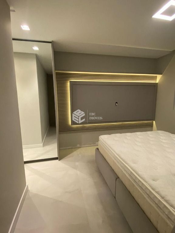 Apartamento, 3 quartos, 130 m² - Foto 11