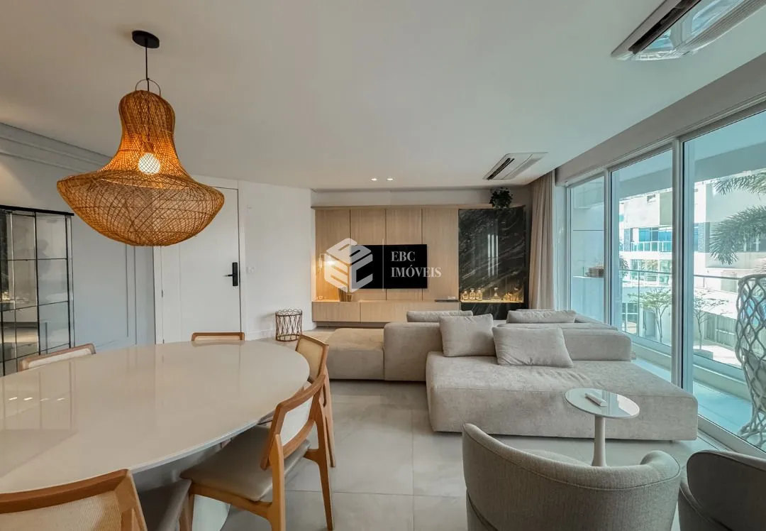Apartamento com 3 Dormitórios à venda, 173 m² por R$ 5.200.000,00 Apartamento com 3 Dormitórios à venda, 173 m² por R$ 5.200.000,00
