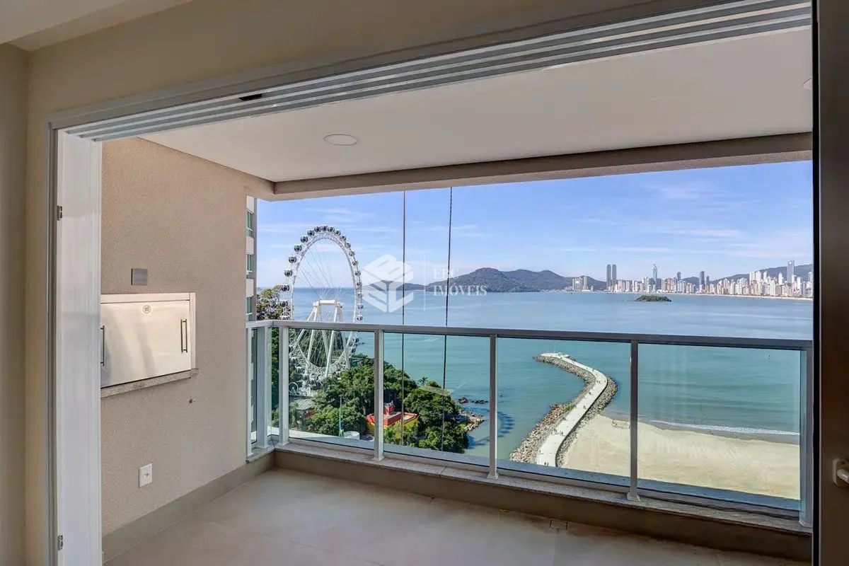 Apartamento à venda  no Pioneiros - Balneário Camboriú, SC. Imóveis
