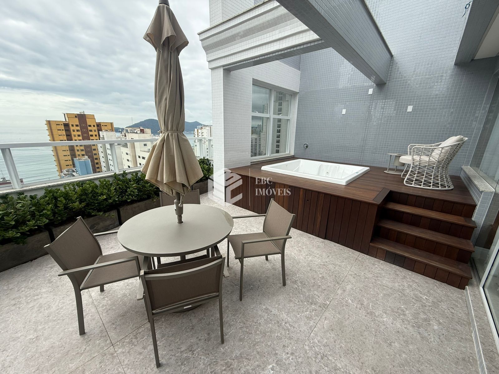 Cobertura, 4 quartos, 327 m² - Foto 32