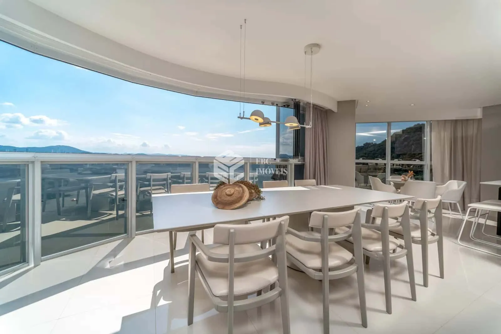Apartamento com 4 Dormitórios à venda, 238 m² por R$ 13.200.000,00 Apartamento com 4 Dormitórios à venda, 238 m² por R$ 13.200.000,00