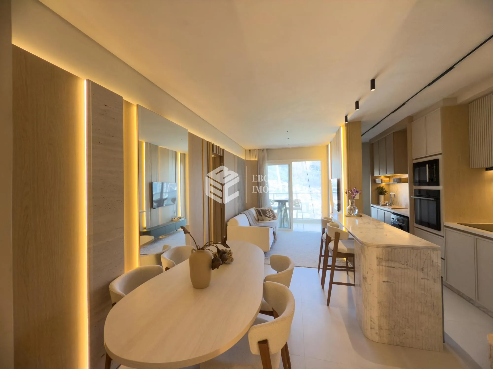 Apartamento, 3 quartos, 95 m² - Foto 2