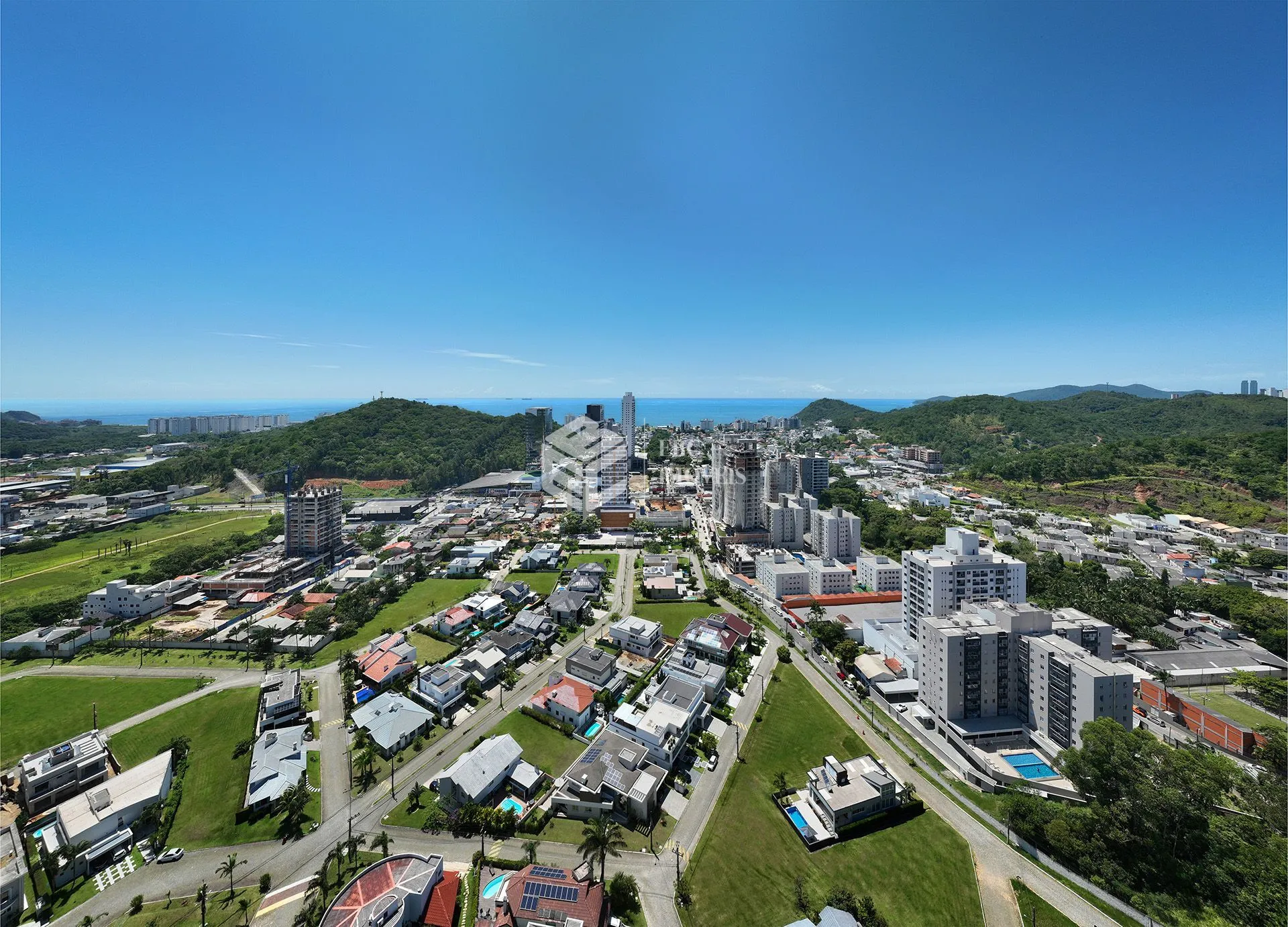 Apartamento com 2 Dormitórios à venda, 73 m² por R$ 2.341.566,00 Apartamento com 2 Dormitórios à venda, 73 m² por R$ 2.341.566,00