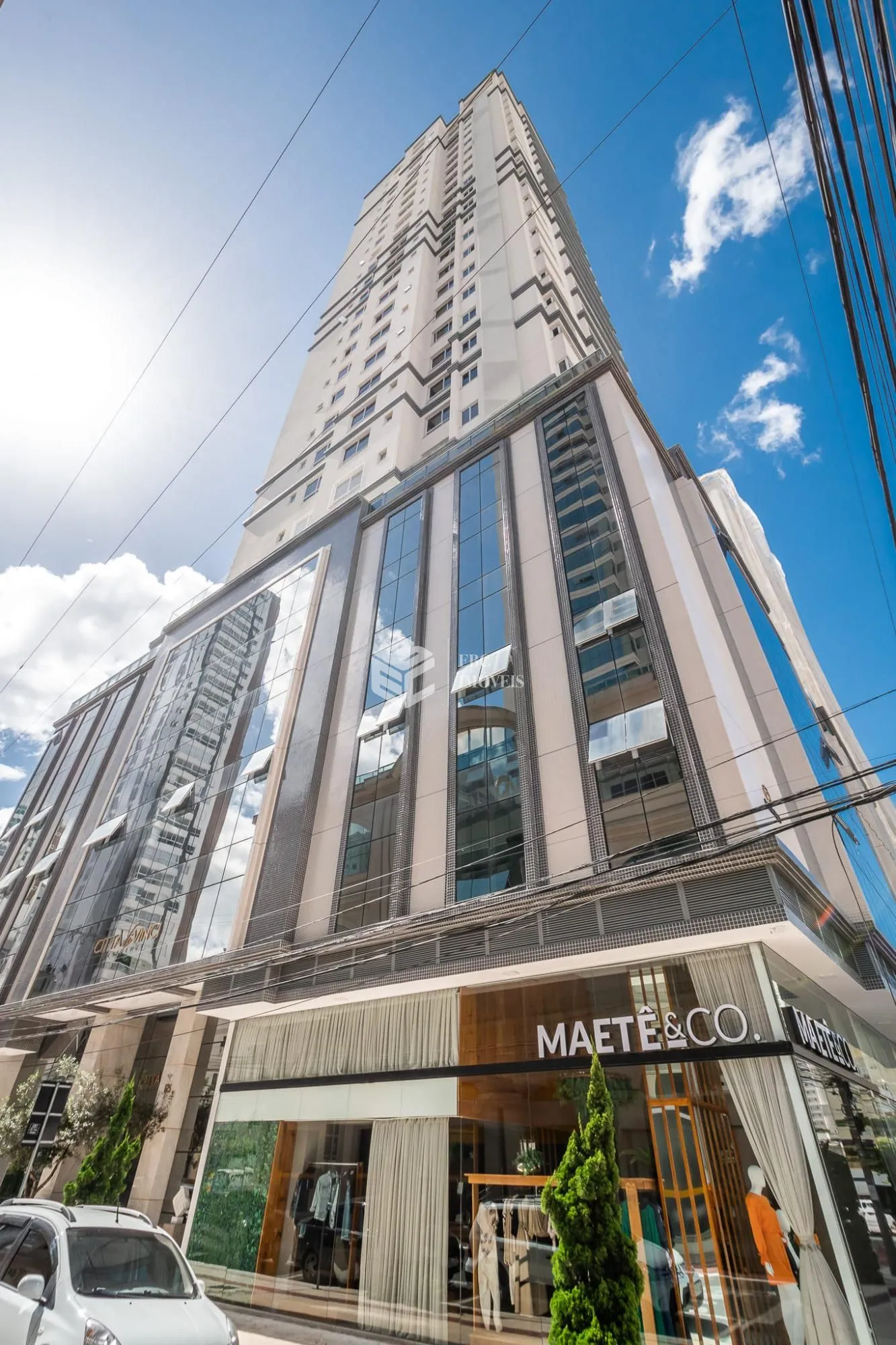 Apartamento à venda  no Centro - Balneário Camboriú, SC. Imóveis