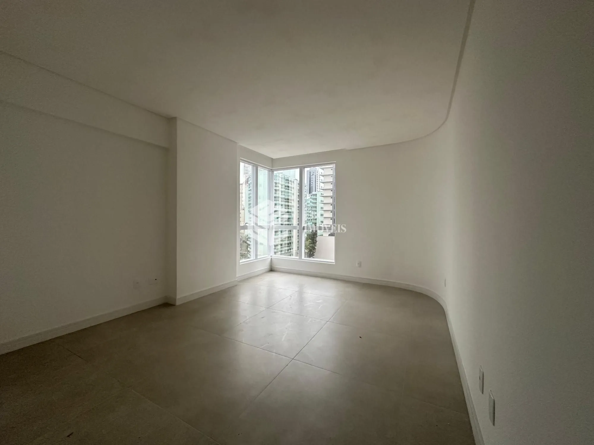 Apartamento com 3 Dormitórios à venda, 129 m² por R$ 2.299.900,00 Apartamento com 3 Dormitórios à venda, 129 m² por R$ 2.299.900,00