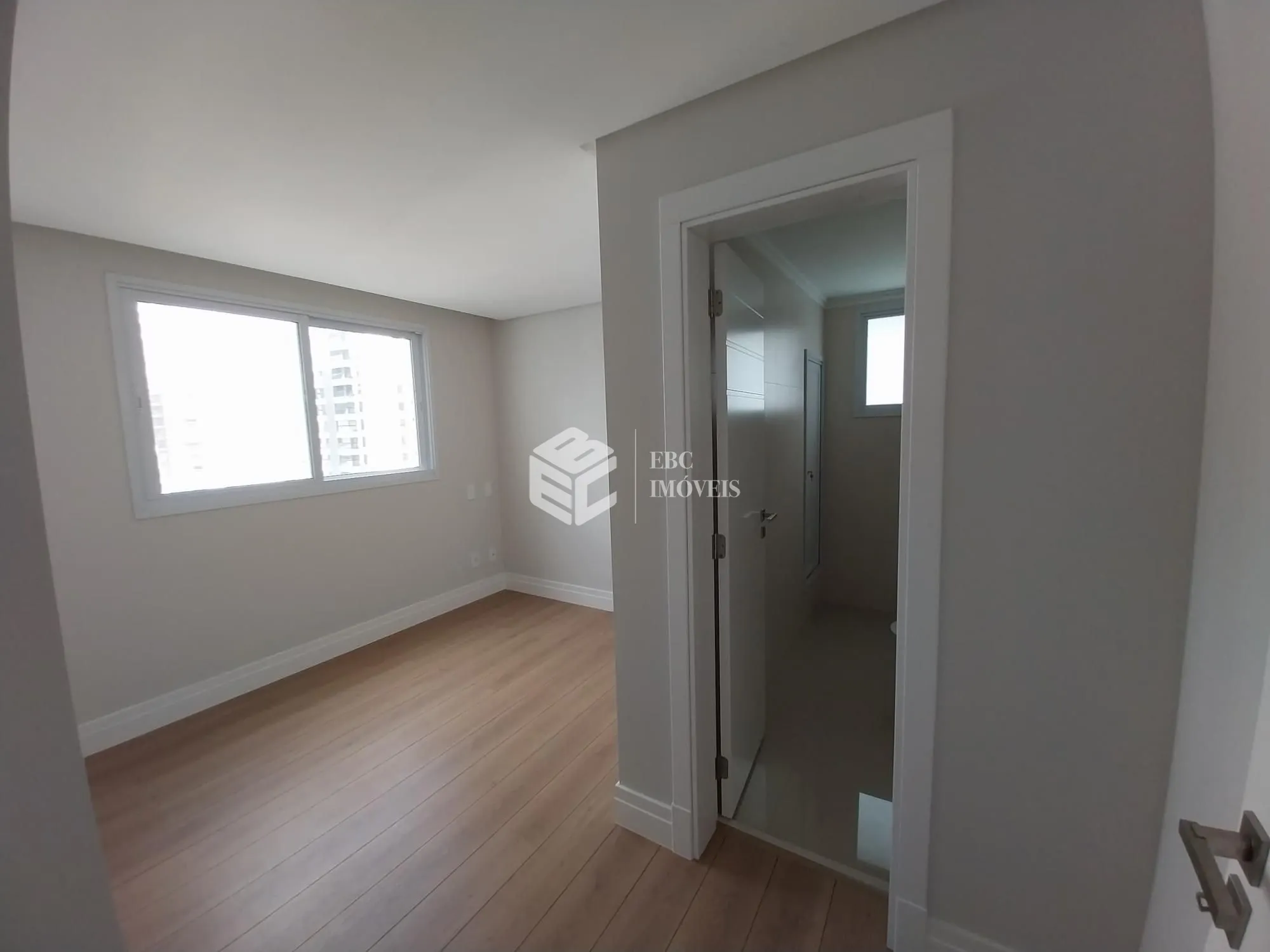 Apartamento com 4 Dormitórios à venda, 132 m² por R$ 5.599.000,00 Apartamento com 4 Dormitórios à venda, 132 m² por R$ 5.599.000,00