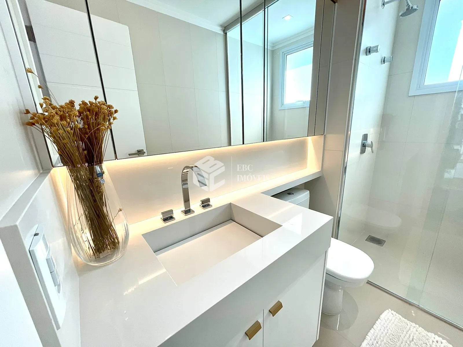 Apartamento com 4 Dormitórios à venda, 131 m² por R$ 6.700.000,00 Apartamento com 4 Dormitórios à venda, 131 m² por R$ 6.700.000,00